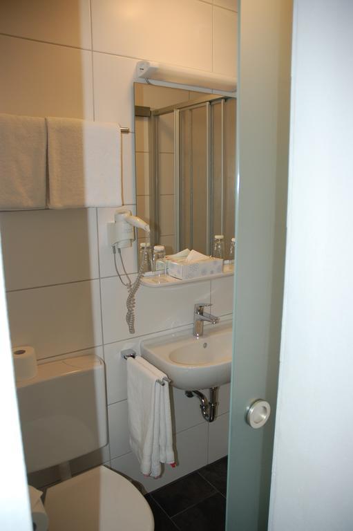 Hotel Kurfuerst Garni Germersheim Pokój zdjęcie
