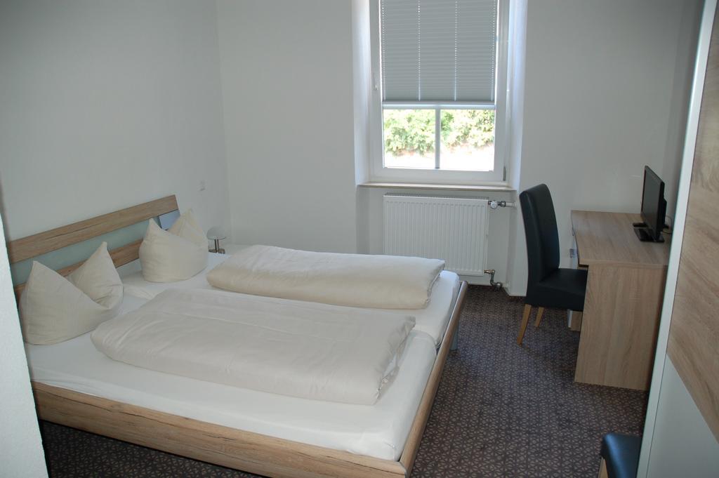 Hotel Kurfuerst Garni Germersheim Pokój zdjęcie